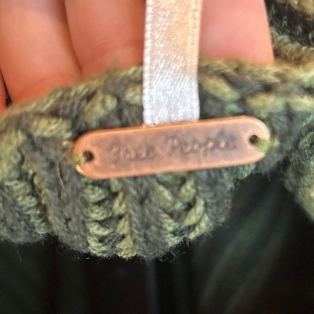 Free People Ribbed Boat‎ Neck Oversized Sweater Green Women's Size M - Picture 4 of 5